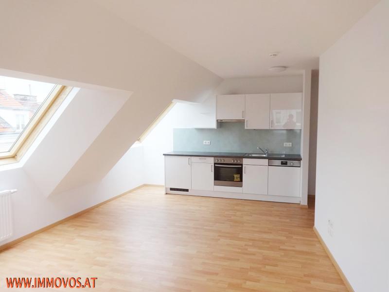 S/604  ALL-INCLUSIVE-MIETE! MODERNE DG-WOHNUNG in TOP ZUSTAND, NAHE U3 STATION H&#220;TTELDORFER STRASSE* /  / 1140 Wien 14.,Penzing / Bild 2