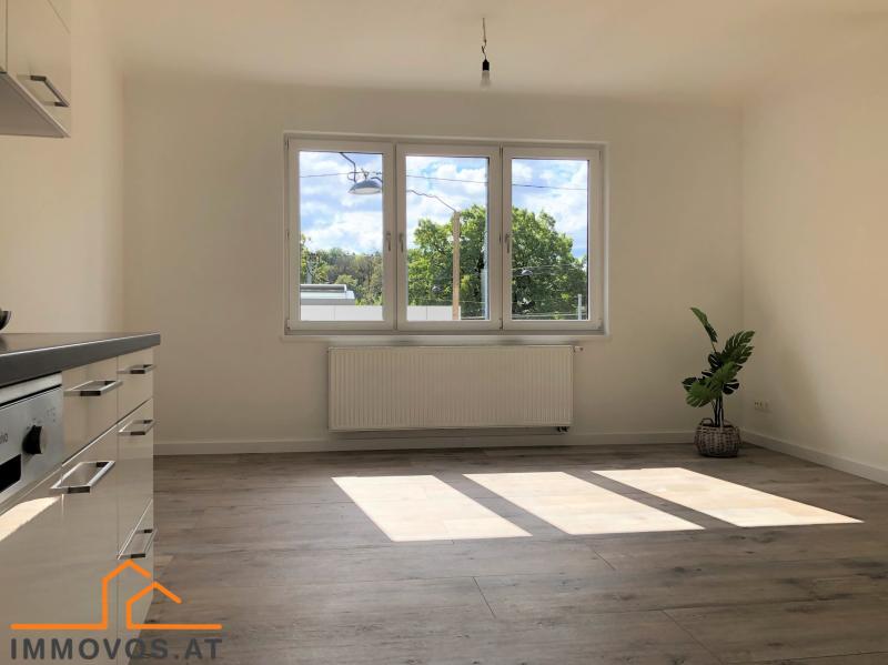 sonniger Essbereich oder weiteres 13 m2 Zimmer
