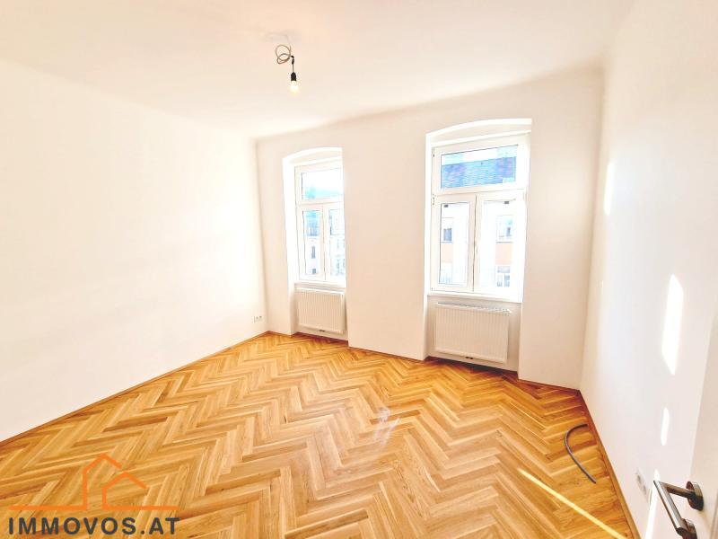 Schlafzimmer neu.jpg