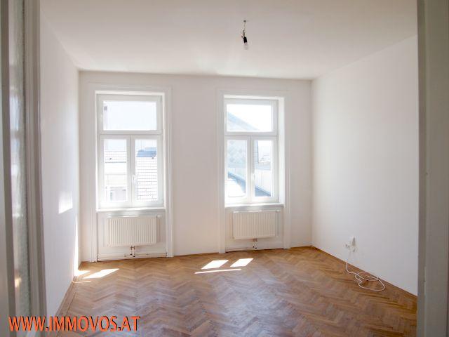 Sonnige, sch&#246;ne ECK-ALTBAUWOHNUNG im REINDORFER KIRCHENVIERTEL /  / 1150 Wien 15.,Rh-Fh / Bild 3