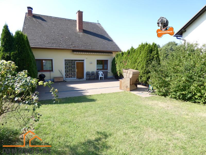 ****RAUMWUNDER FAMILIENHAUS IM IDYLLISCHEN DORF HORNSBURG/KREUTTAL:  /  / 2114 Grorubach / Bild 3