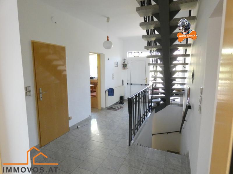 ****RAUMWUNDER FAMILIENHAUS IM IDYLLISCHEN DORF HORNSBURG/KREUTTAL:  /  / 2114 Grorubach / Bild 5