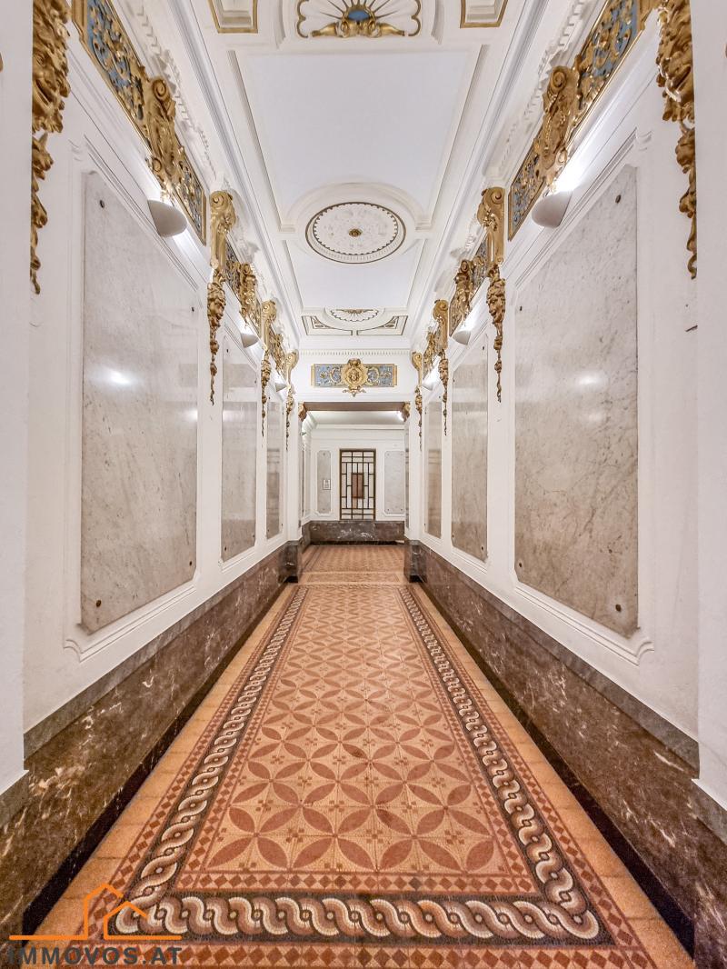 Symbolbild - prächtiges Entree in 1060 Wien als Beispiel
