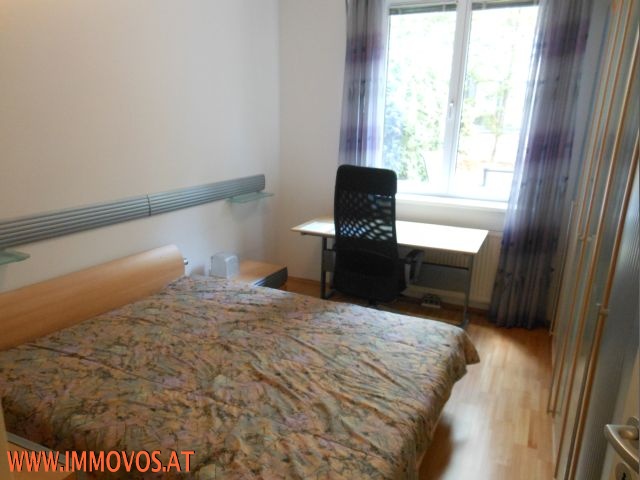 SOFORTBEZUG mit Terrasse, Eigengarten und Garagenplatz, VOLLM&#214;BLIERTE SPITZENNEUBAUWOHNUNG /  / 1050 Wien 5.,Margareten / Bild 2