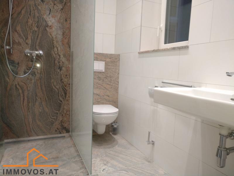 Badezimmer 1.jpg