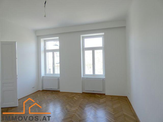 Zimmer rechts außen.jpg