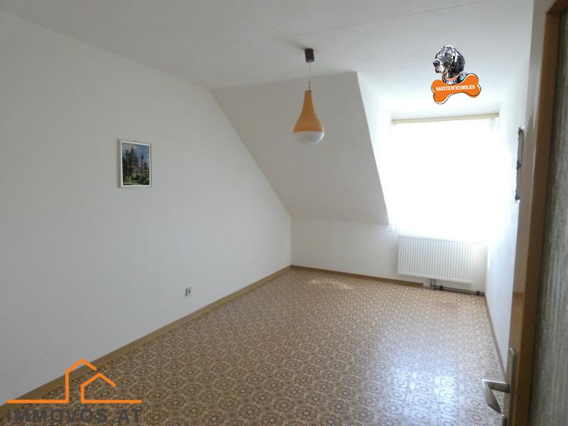 RAUMWUNDER: FAMILIENHAUS IM IDYLLISCHEN DORF HORNSBURG/KREUTTAL:  /  / 2114 Hornsburg / Bild 9
