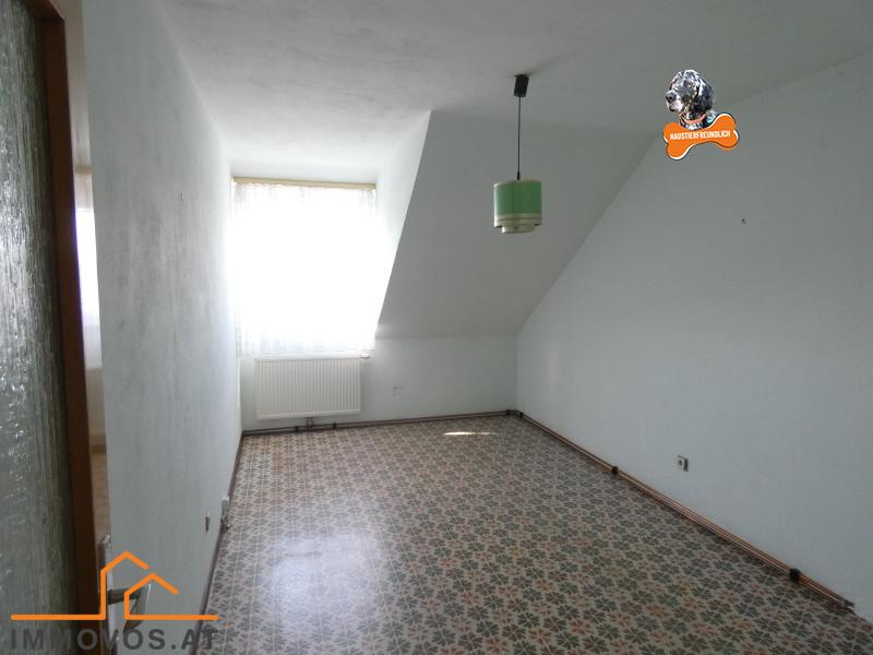 RAUMWUNDER: FAMILIENHAUS IM IDYLLISCHEN DORF HORNSBURG/KREUTTAL:  /  / 2114 Hornsburg / Bild 0