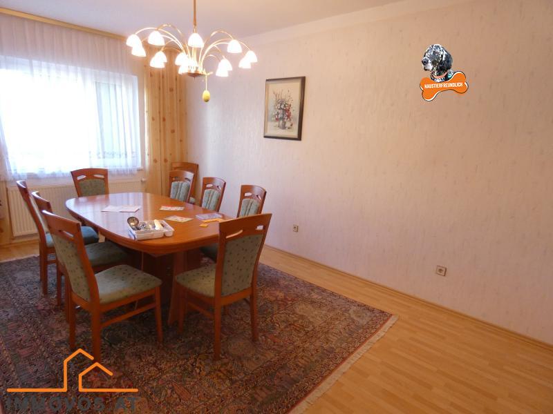 RAUMWUNDER: FAMILIENHAUS IM IDYLLISCHEN DORF HORNSBURG/KREUTTAL:  /  / 2114 Hornsburg / Bild 4