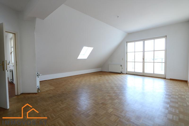  24 m2 Sonnen-Terrasse mit Ausblick im Altbau + 4 Zimmer-Wohnung + alles auf einer Ebene UND barrierefrei! /  / 1070 Wien 7.,Neubau / Bild 3