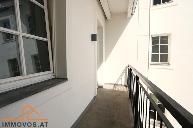 überdachter Balkon bzw. Loggia