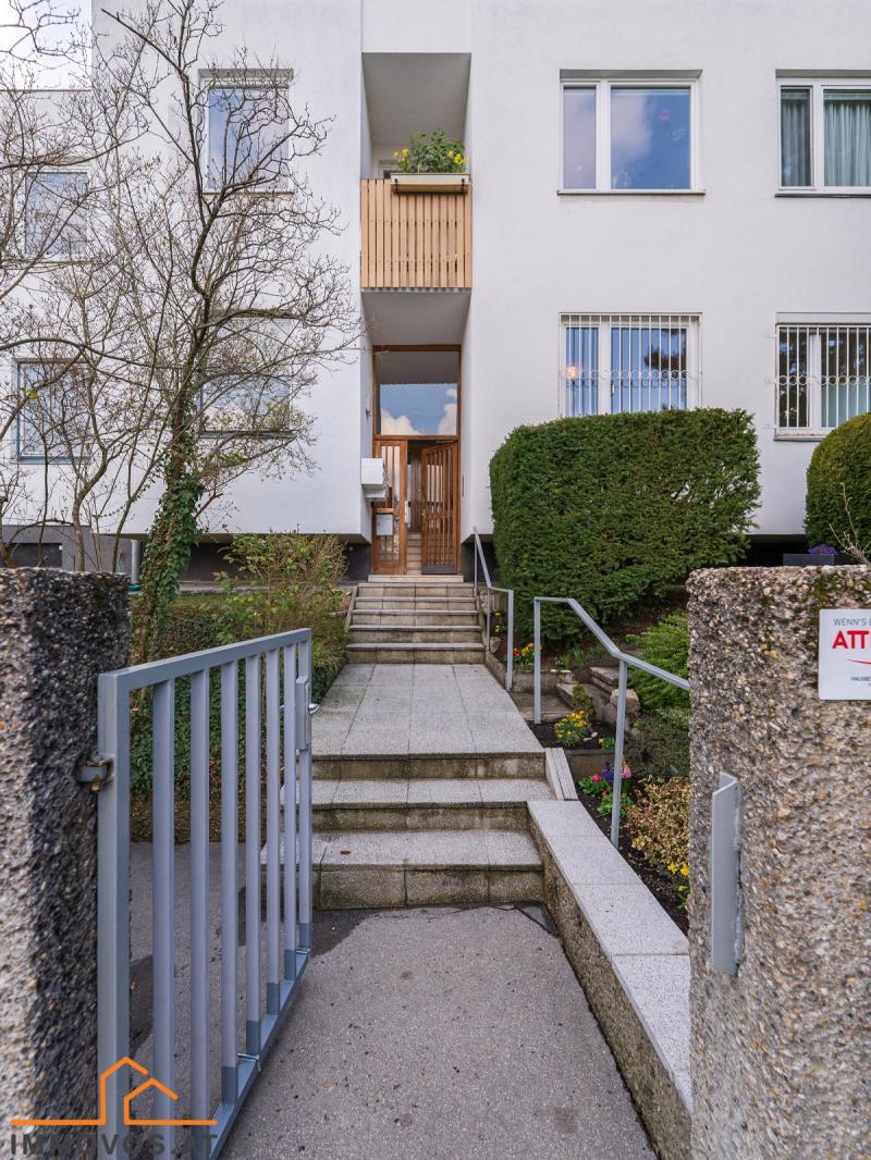 Wohnhausanlage, Zugang