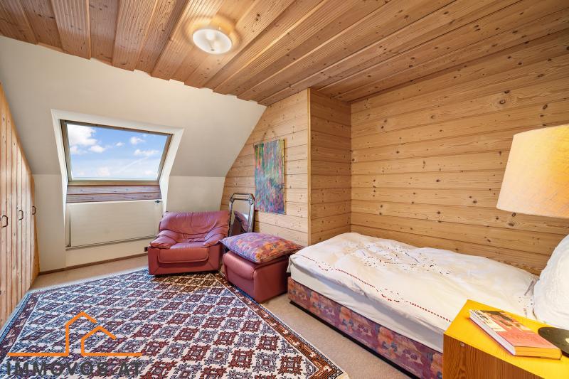 Zimmer 1 im Dachgeschoß