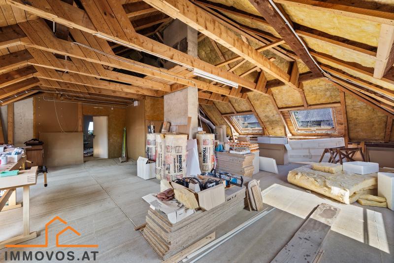 unausgebaute Reserve von ca. 88 m2 im DG