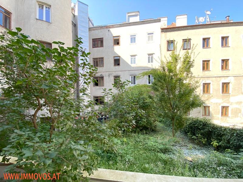 3 Zimmer ALTBAU - INNENHOF - RUHELAGE - ERSTBEZUG nach SANIERUNG /  / 1150 Wien 15.,Rh-Fh / Bild 0