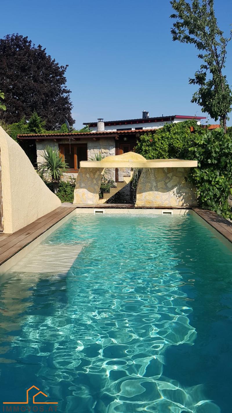 **NEU**FR&#220;HLING IM EIGENEN GARTEN- WOHLF&#220;HLOASE MIT POOL, SAUNA UND GARAGE IN FRAUENKIRCHEN! /  / 7132 Frauenkirchen / Bild 9
