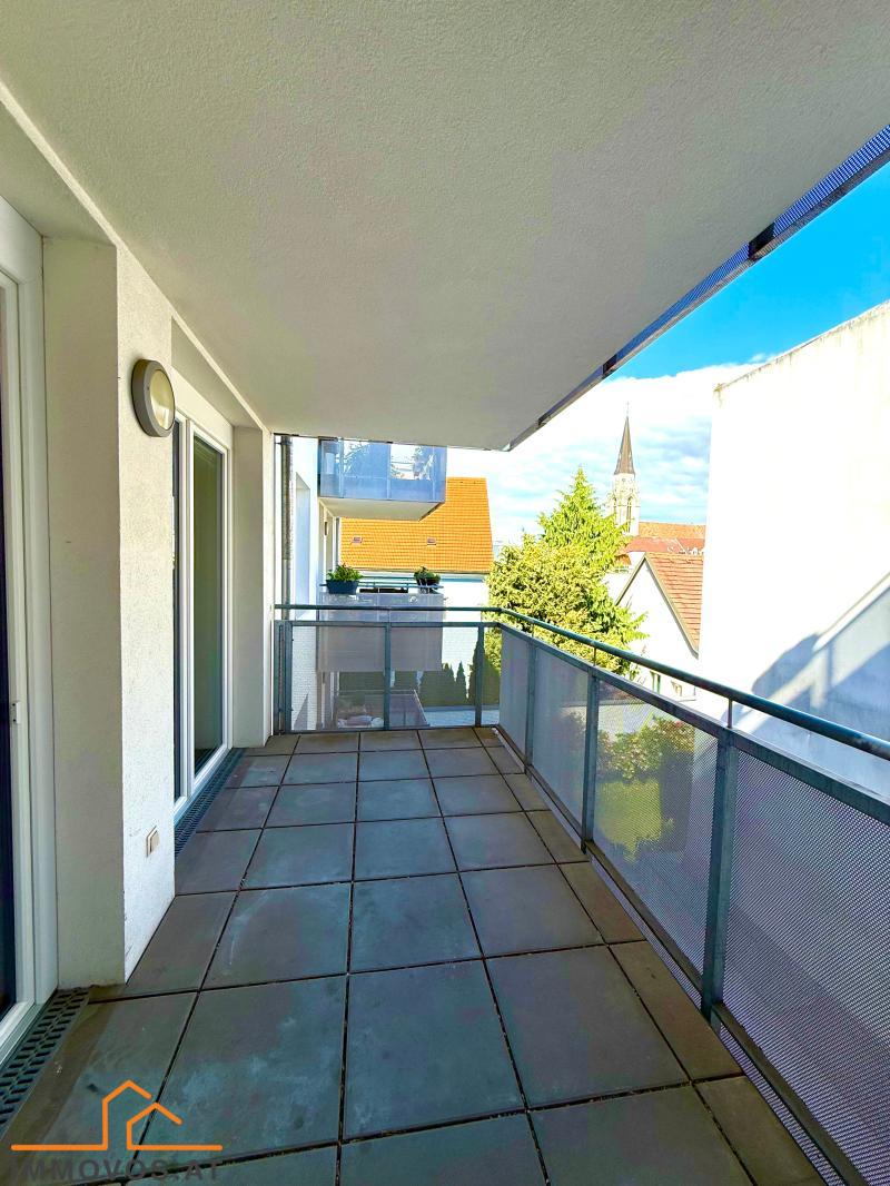 MODERNE 2 ZIMMERWOHNUNG MIT LOGGIA DIREKT IM ZENTRUM VON KORNEUBURG