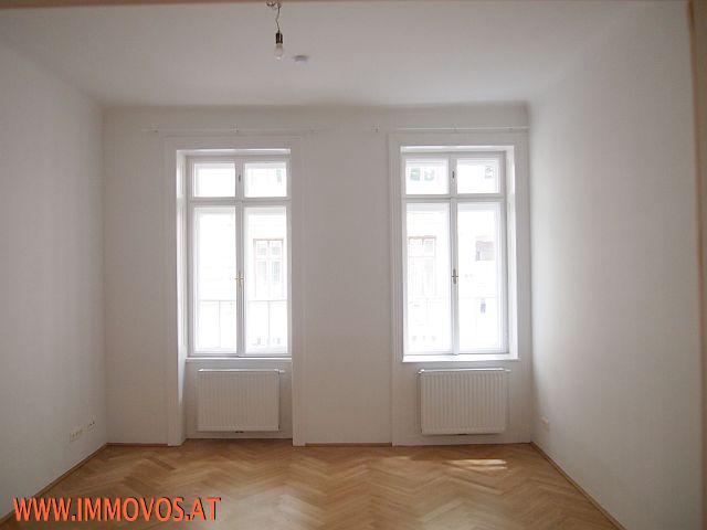 Wohnschlafzimmer.jpg