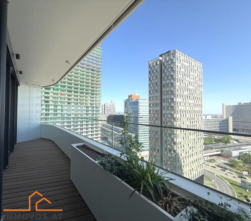 STILVOLLES WOHNEN IN DEN DANUBE FLATS 2-ZIMMER-WOHNUNG MIT PANORAMABLICK AUF DIE STADT /  / 1220 Wien 22.,Donaustadt / Bild 2