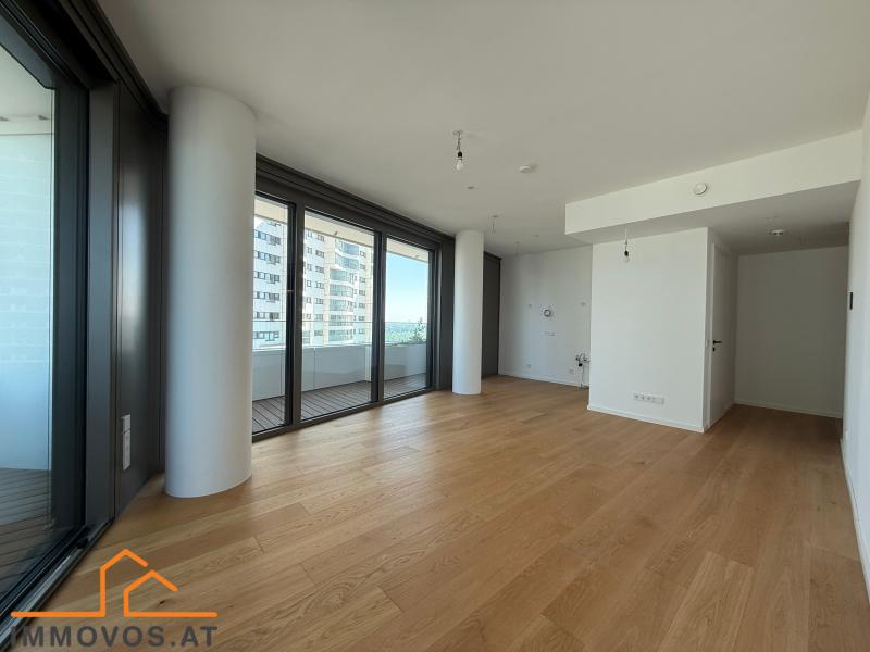 STADTLICHE RUHE ODER DYNAMIK? 2-ZIMMER-WOHNUNG MIT AUSSICHT IN DEN DANUBE FLATS /  / 1220 Wien 22.,Donaustadt / Bild 1