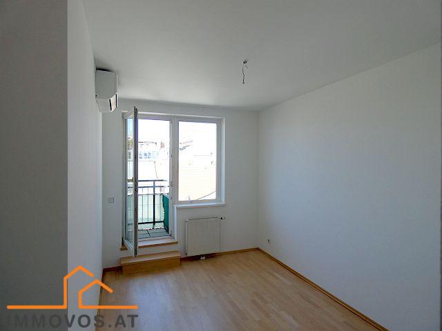 **DACHGESCHOSSMAISONETTE AUF GENERALSANIERTEM ALTHAUS. 2 BALKONE, SONNIG /  / 1050 Wien 5.,Margareten / Bild 9