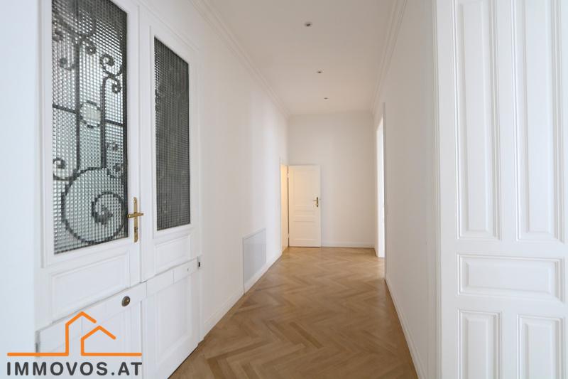 Vorraum mit Blickrichtung WC