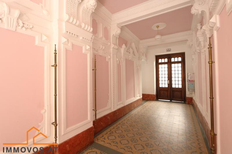 Entree des Gebäudes