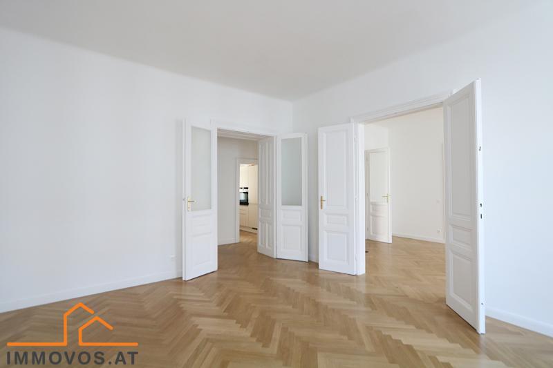 Zimmer 4 gegenüber der Küche