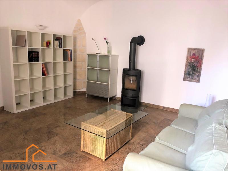 straßenseitiger Raum rechts straßenseitiger Raum rechts