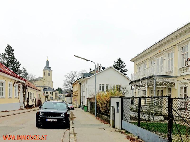 BAUGRUNDSTÜCK mit eigenem WALD in KALKSBURG /  / 1230 Wien 23.,Liesing / Bild 1