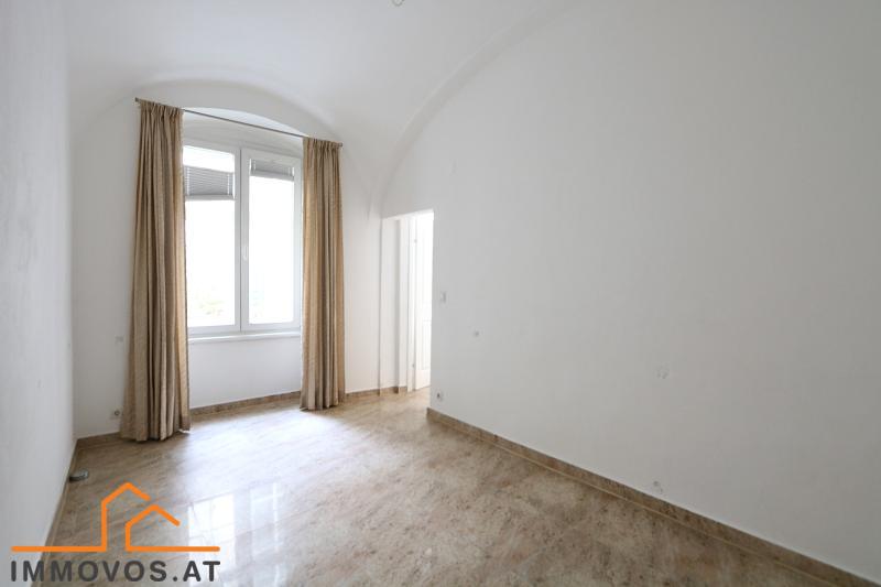 Nebenraum 3 hofseitig