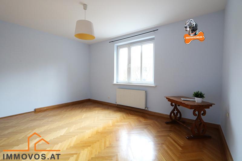 freundlicher heller Raum mi Südausrichtung