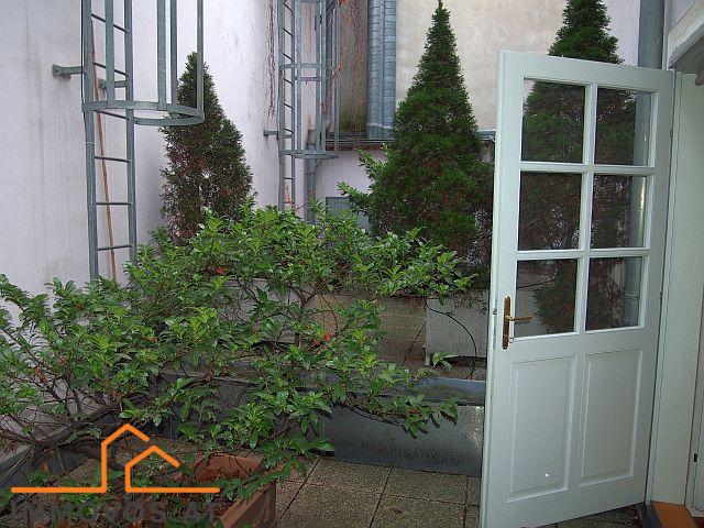 NÄHE GUMPENDORFER KIRCHENPLATZ:  ADAPTIERTE ALTBAUWOHNUNG in absolut RUHIGER HOFLAGE /  / 1060&nbsp;Wien 6.,Mariahilf / Bild 6