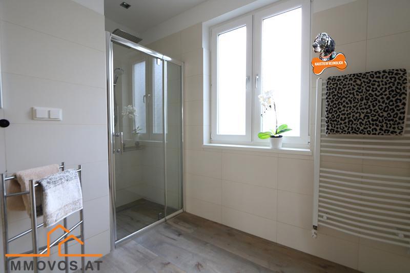 bodenebene Dusche im Bad