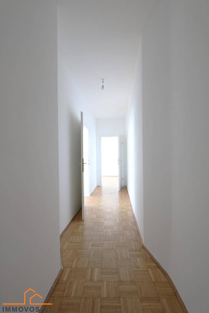 Nähe Bernhardgasse: 4 Zimmer-Altbauwohnung mit Loggia-Balkon in Biedermeierhaus mit barrierefrei erreichbarem Lift /  / 1070&nbsp;Wien 7.,Neubau / Bild 1