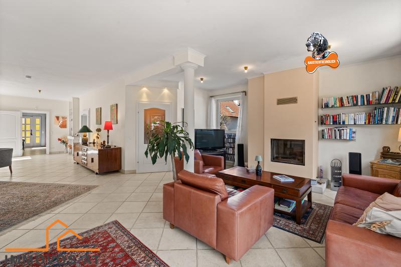 Perchtoldsdorf + ruhige Grünlage + Schickes Platzwunder mit französischem Charme + 3 Freiflächen + 4 Stellplätze /  / 2380&nbsp;Perchtoldsdorf / Bild 3