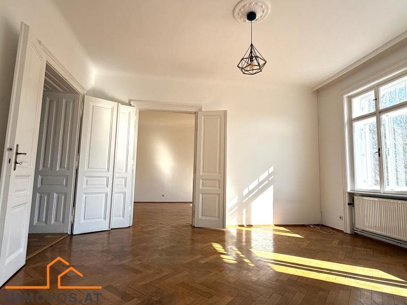 HELLE 3-ZIMMER-ALTBAUWOHNUNG MIT BALKON IN INNENHOFLAGE - NÄHE STADTZENTRUM KORBEUBURG / / 2100 Korneuburg / Bild 3