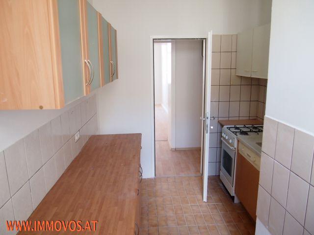 Küche Ansicht 2.jpg