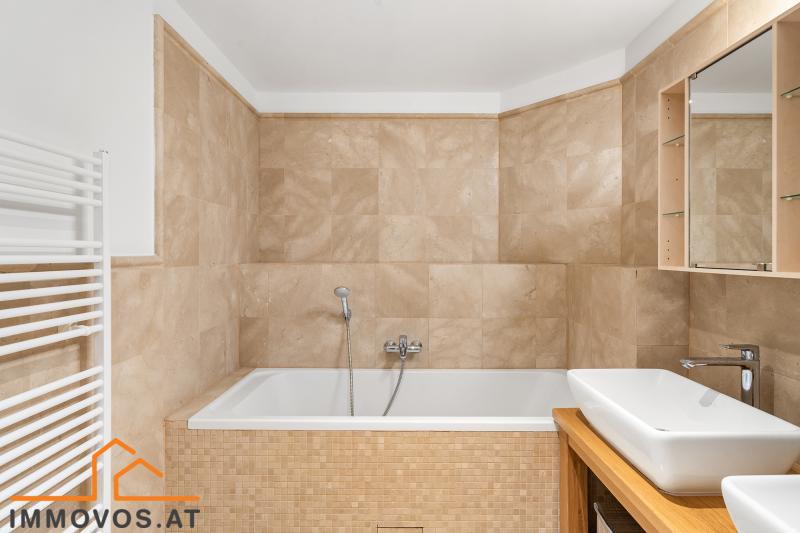 Badezimmer auf Ebene 2