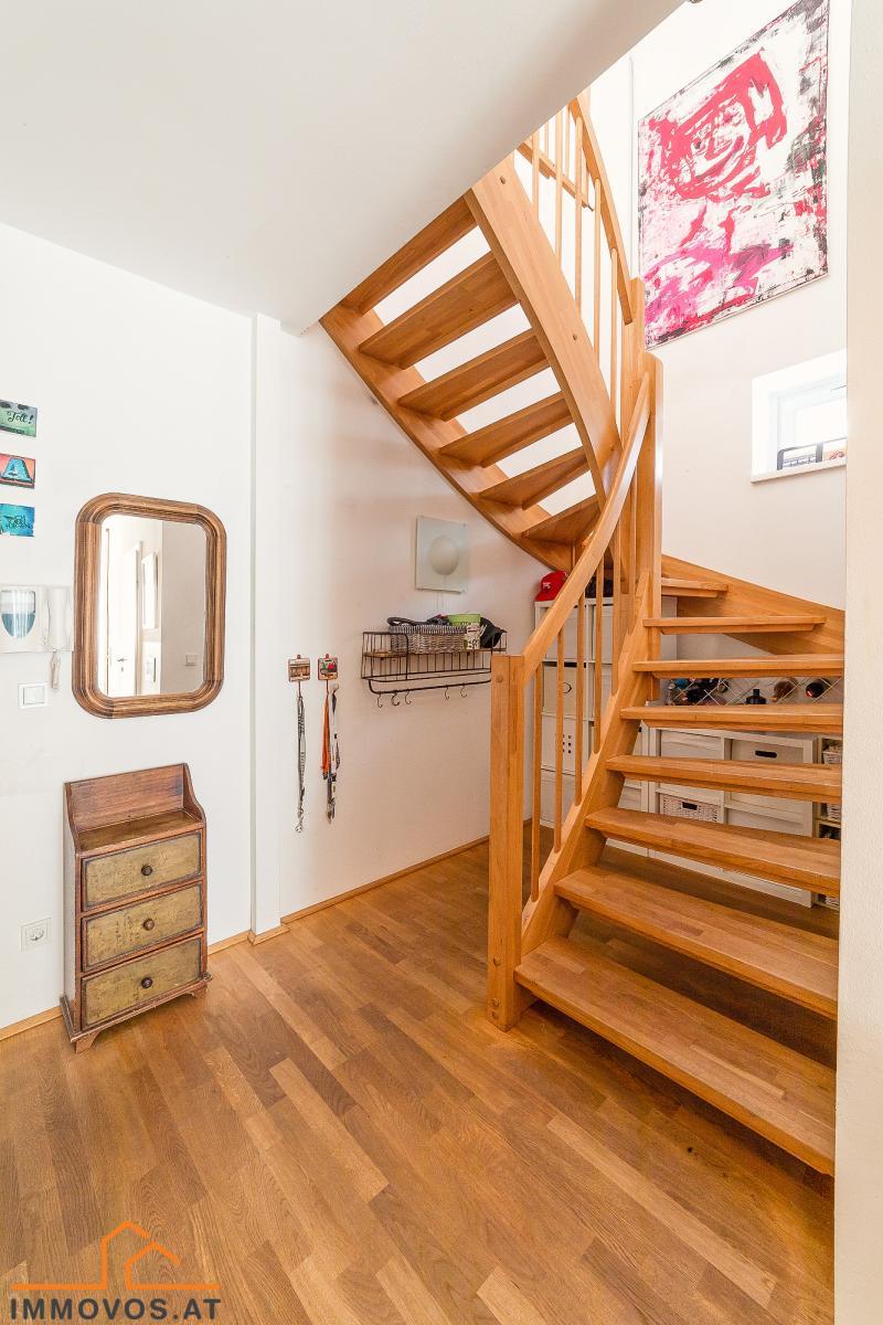 15. Treppe, Aufgang.jpeg