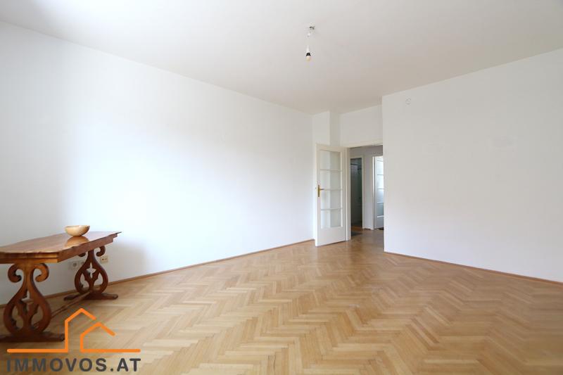 Für Stauraum gibt es hier ausreichend Platz!