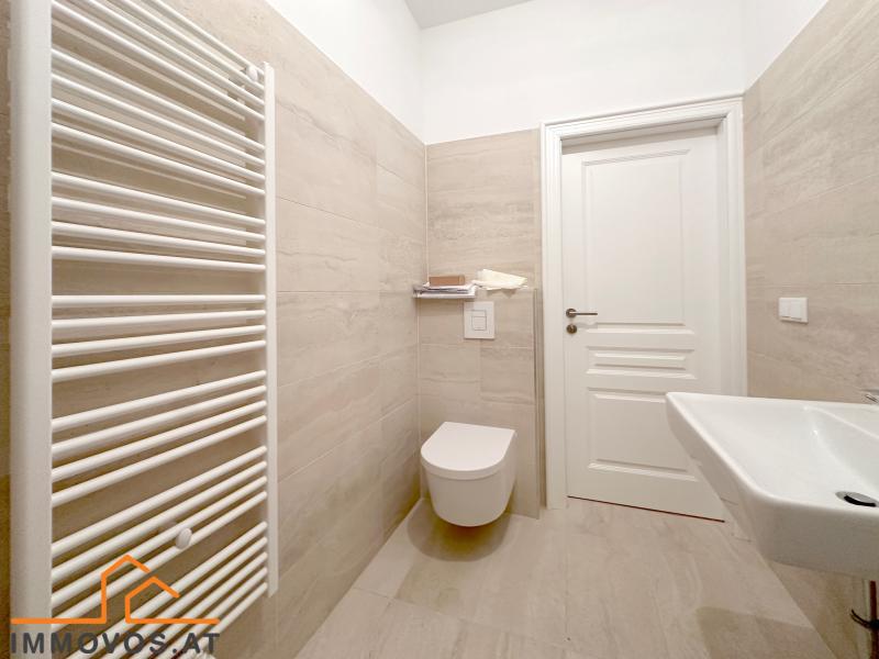 ** ALTBAU mit BALKON - sanierter ERSTEBZUG ** / / 1160 Wien 16.,Ottakring / Bild 3