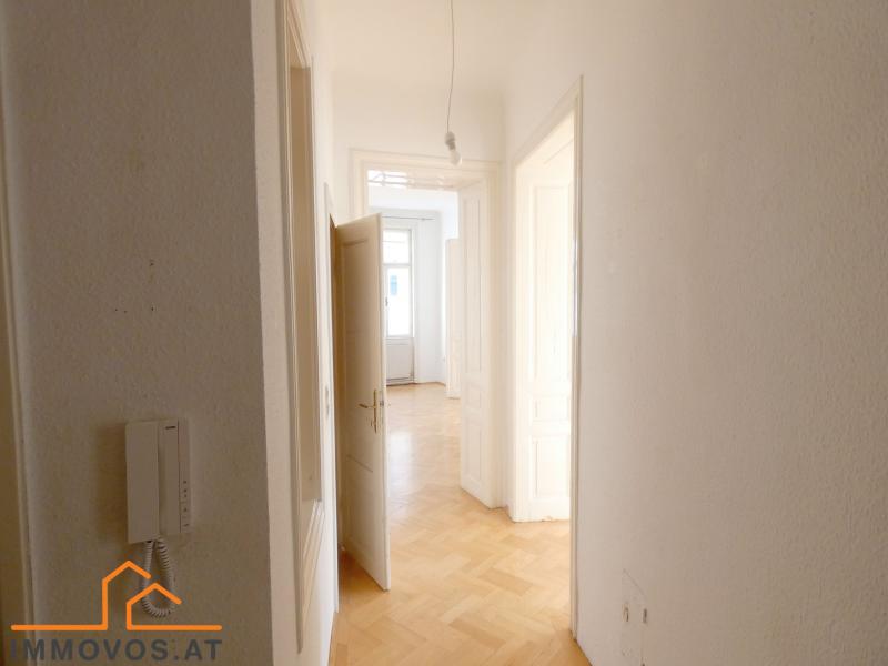 **SÜDSEITIGE KLASSISCHE ALTBAUWOHNUNG MIT ERKERZIMMER NÄCHST TÜRKENSCHANZPARK** / / 1180 Wien 18.,Währing / Bild 2