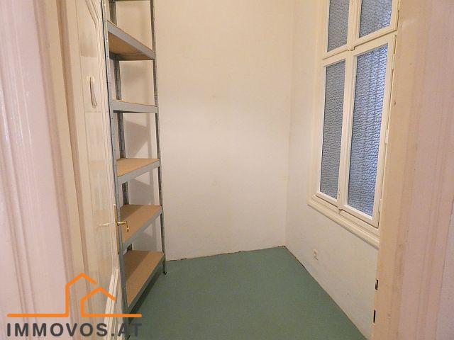 **SÜDSEITIGE KLASSISCHE ALTBAUWOHNUNG MIT ERKERZIMMER NÄCHST TÜRKENSCHANZPARK** / / 1180 Wien 18.,Währing / Bild 6