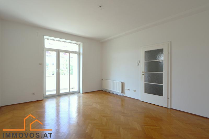 südseitiges Zimmer mit Balkonzugang