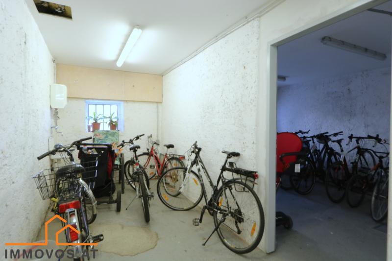 Der stufenlos erreichbare Fahrrad-Raum im EG: