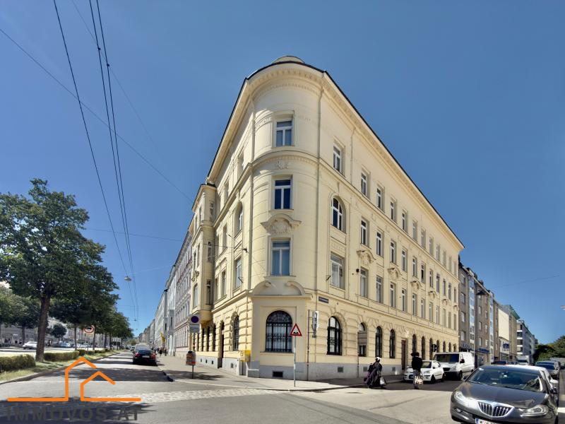 10 HausEck1.jpg