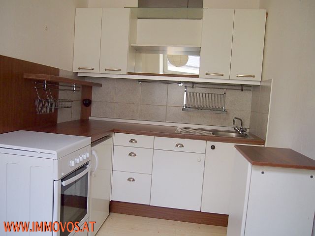++IDEAL FÜR STUDIERENDE: SONNIGE ALTBAUWOHNUNG NÄHE CAMPUS, AKH++ / / 1090 Wien 9.,Alsergrund / Bild 2