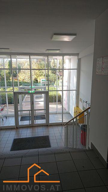 WOHNUNG mit Loggia