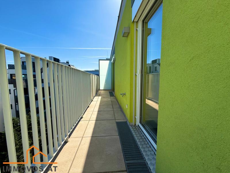  KLIMATISIERTE DG-WOHNUNG - BJ 2016 MIT 2 TERRASSEN UND GARAGENPLATZ ZUM TOP PREIS /  / 1220&nbsp;Wien 22.,Donaustadt / Bild 0